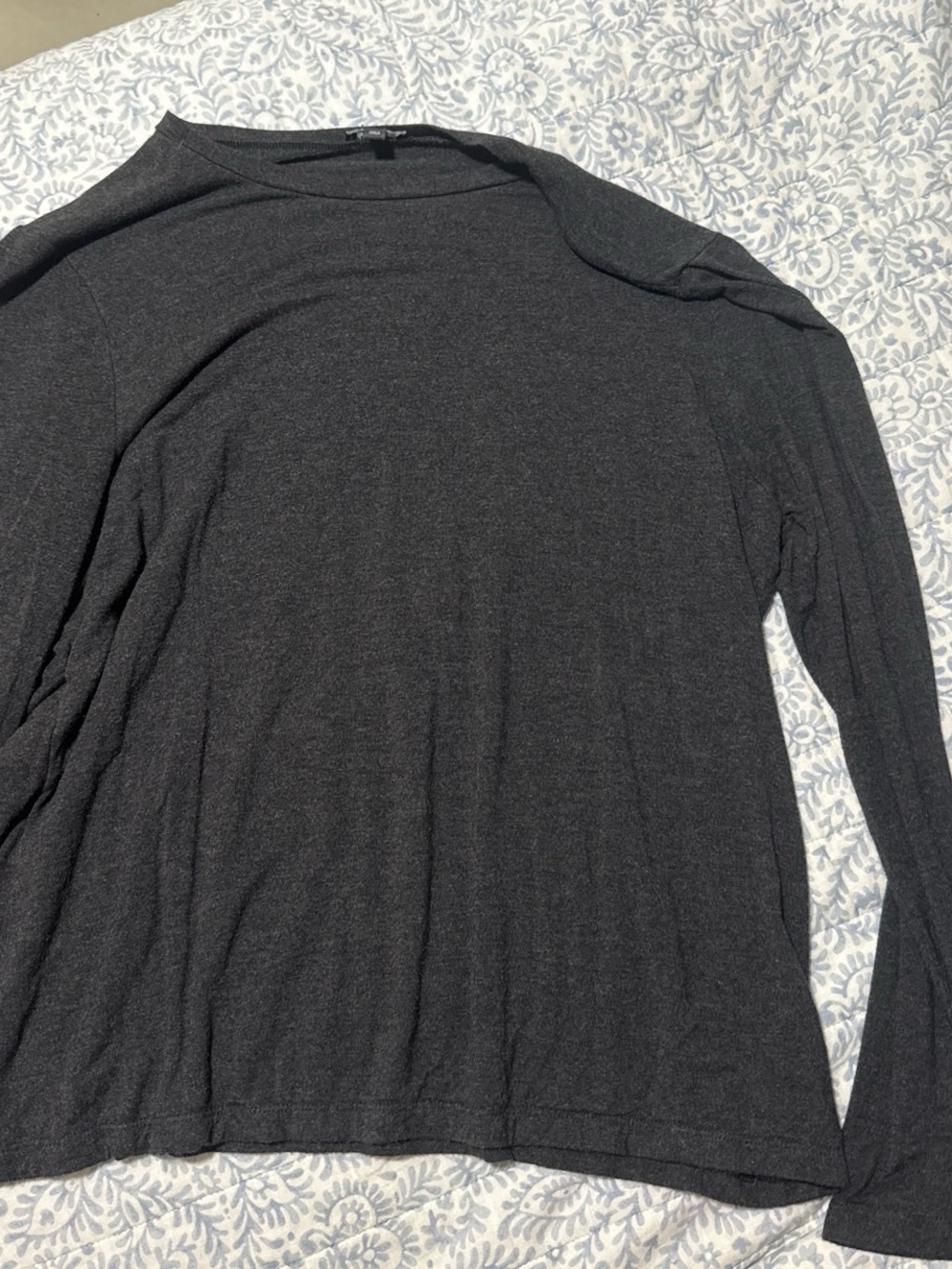 Express Women's Charcoal Long Sleeve Crew Tee